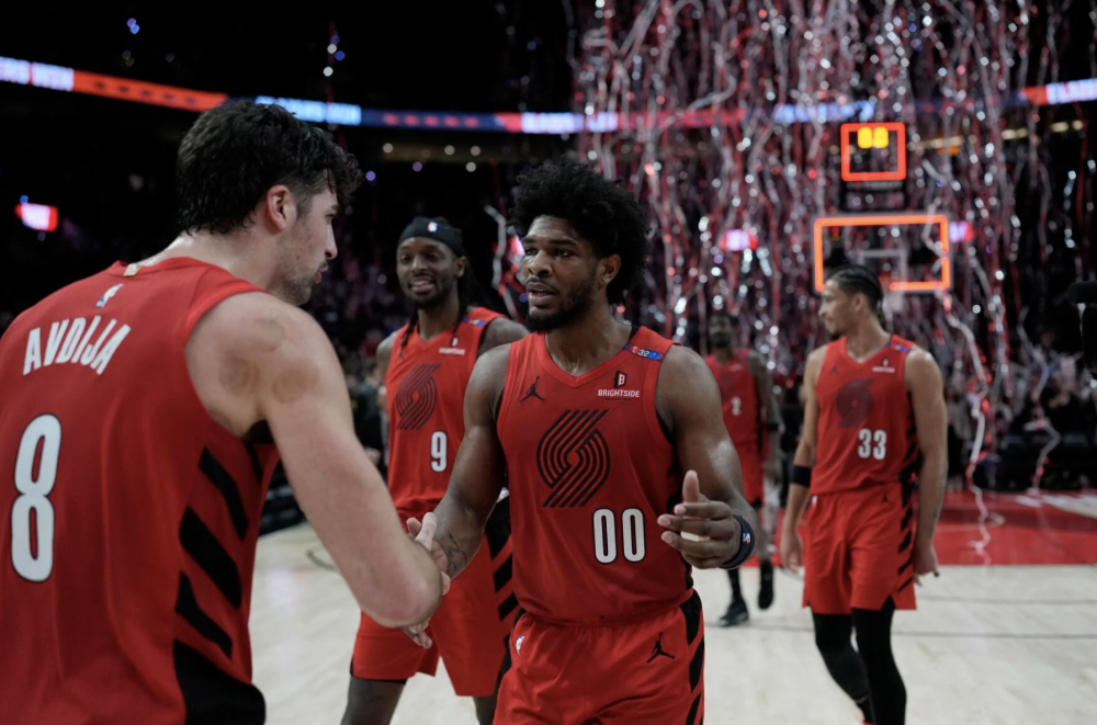 关于雷霆神域在英雄联盟赛事中战术得当压制对手,这场打得太精彩的信息 关于雷霆神域在英雄联盟赛事中战术得当压制对手,这场打得太精彩的信息