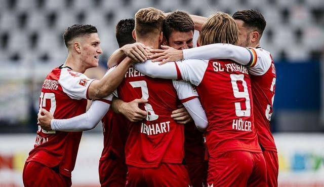 弗赖堡中场因伤缺席,球队实力受损的简单介绍 弗赖堡中场因伤缺席,球队实力受损的简单介绍