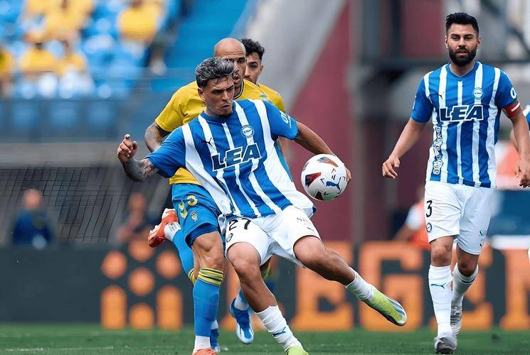 od体育app下载地址-包含莱加内斯中场球员加入国家队，备战国际比赛的词条