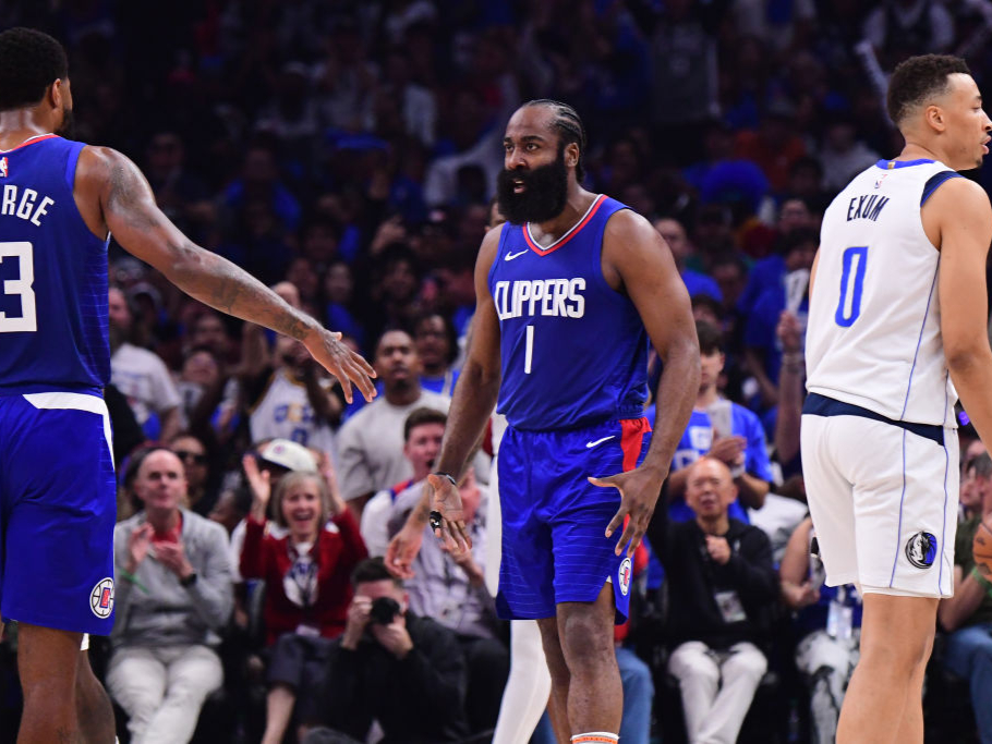 od体育入口-包含鹈鹕险胜独行侠，全队发挥出色的词条