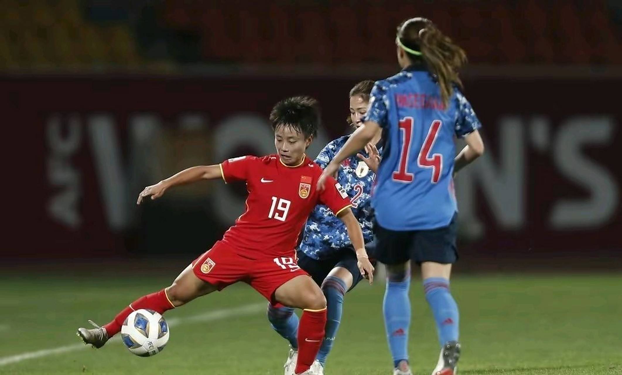 od体育下载-瑞士女足实力强劲，小组第一晋级的简单介绍