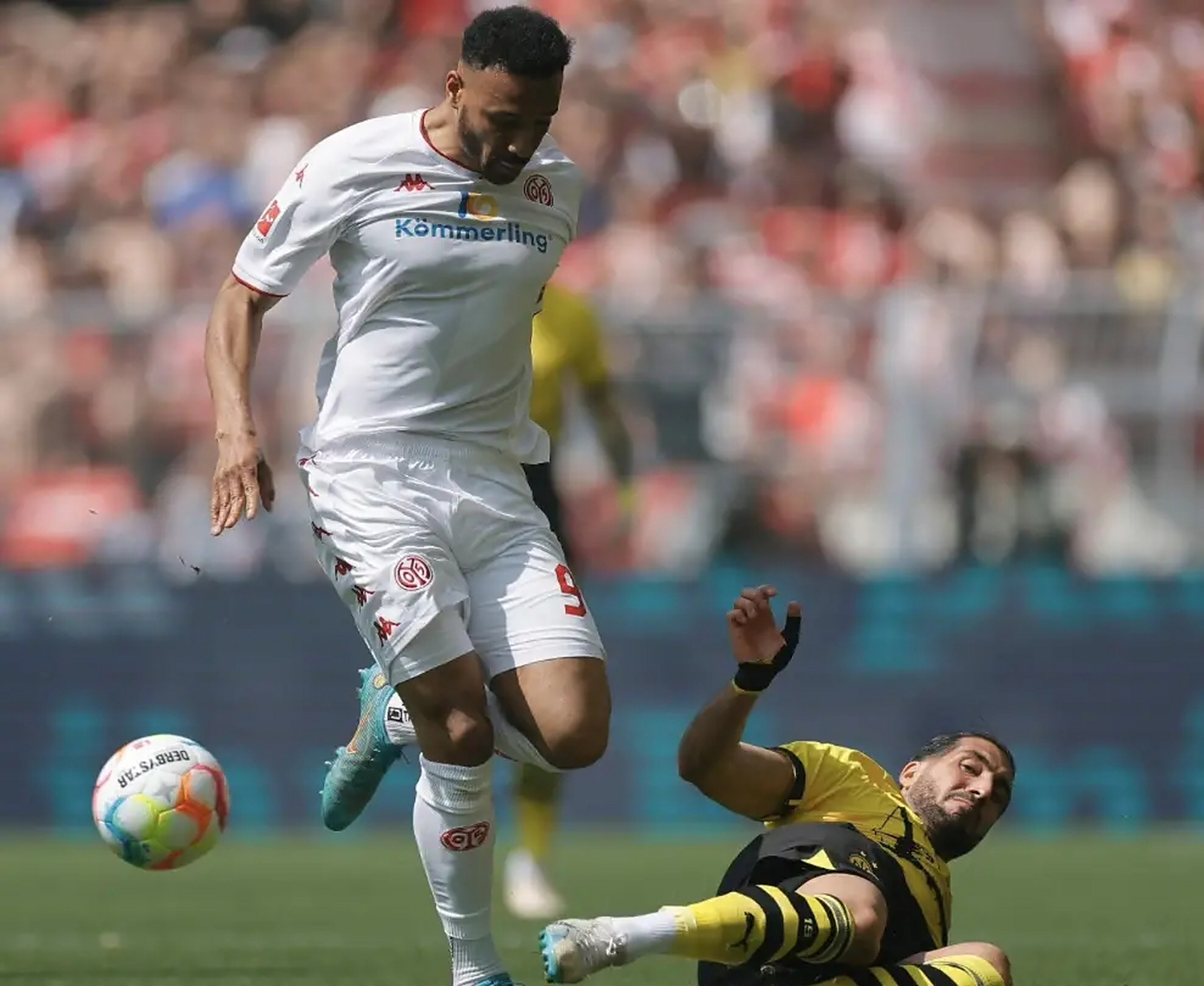 od体育登录-多特蒙德客场险胜沙尔克，保持不败