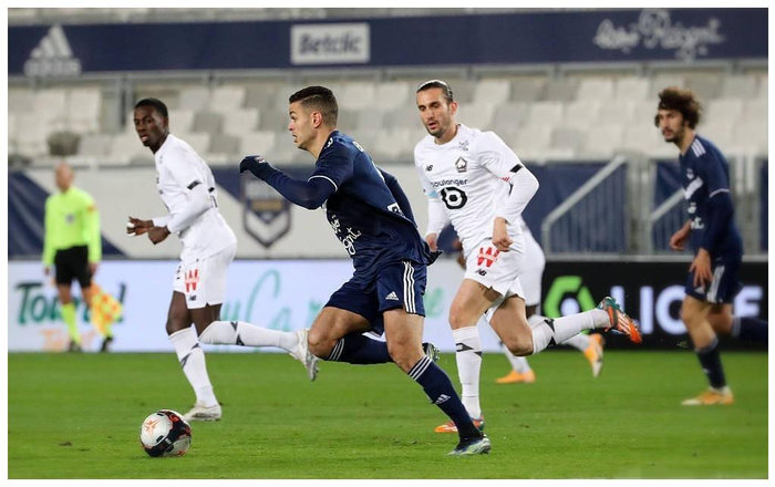 朗斯客场战平尼姆,表现坚挺 朗斯客场战平尼姆,表现坚挺