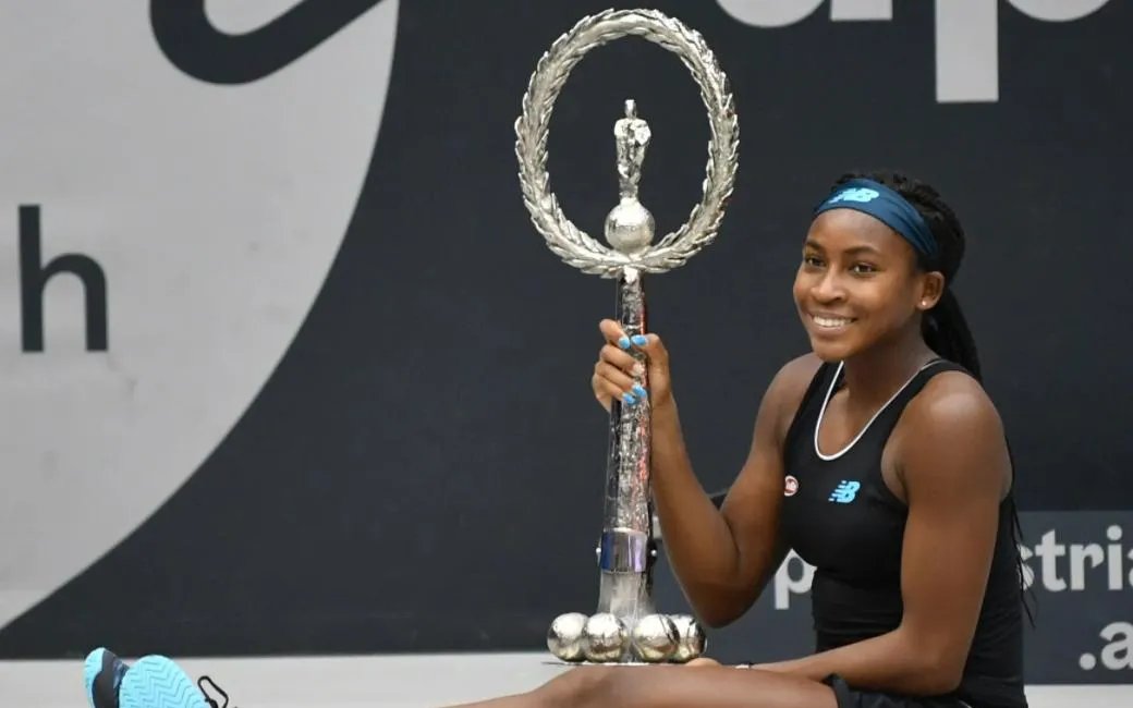 od体育馆-意大利女子跳水选手勇夺铜牌，绽放笑容的简单介绍