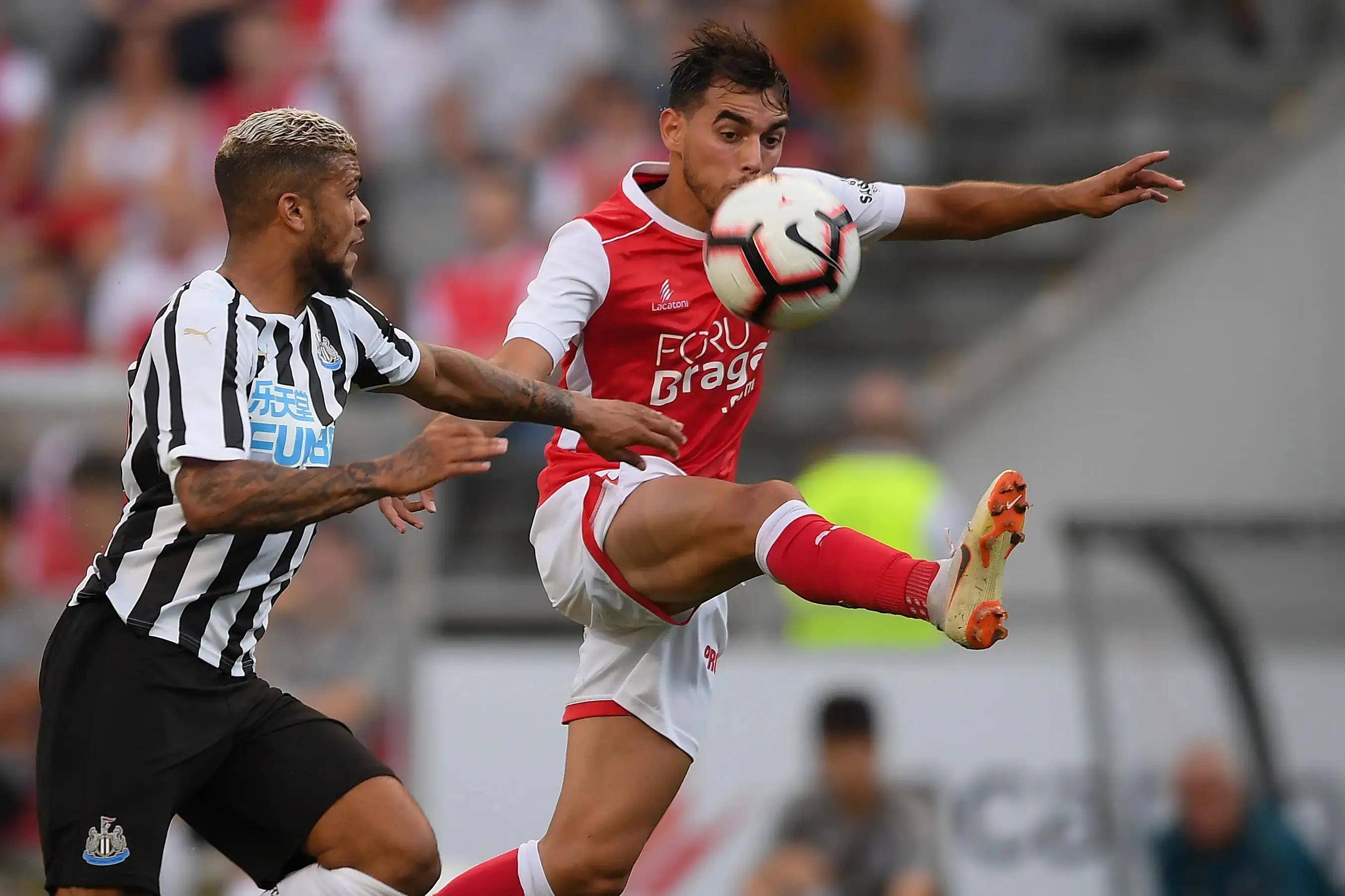 摩纳哥主场小胜战术配合提升 摩纳哥主场小胜战术配合提升